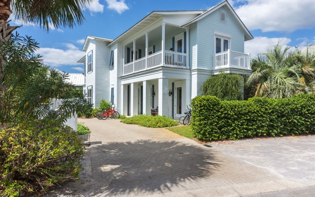 How to Book a Florida House Rental?